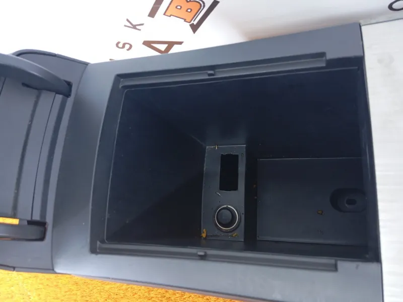 Консоль центральная