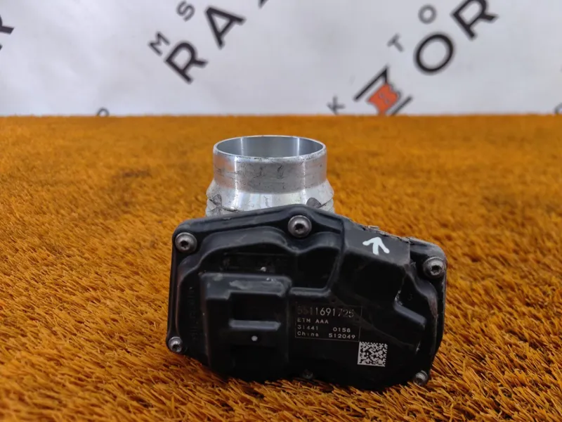 Дроссельная заслонка