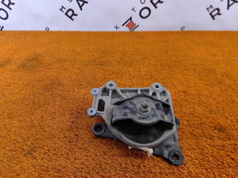 Опора двигателя