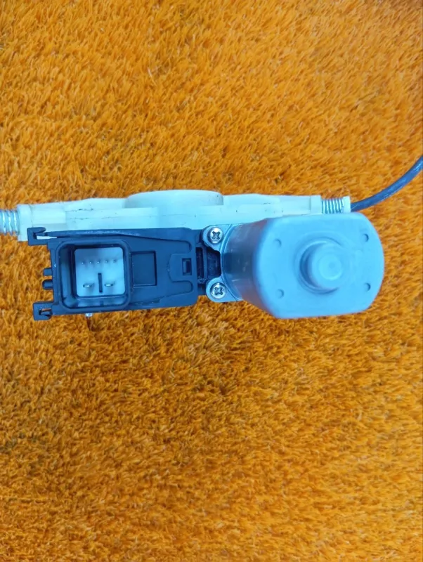 Стеклоподъемник