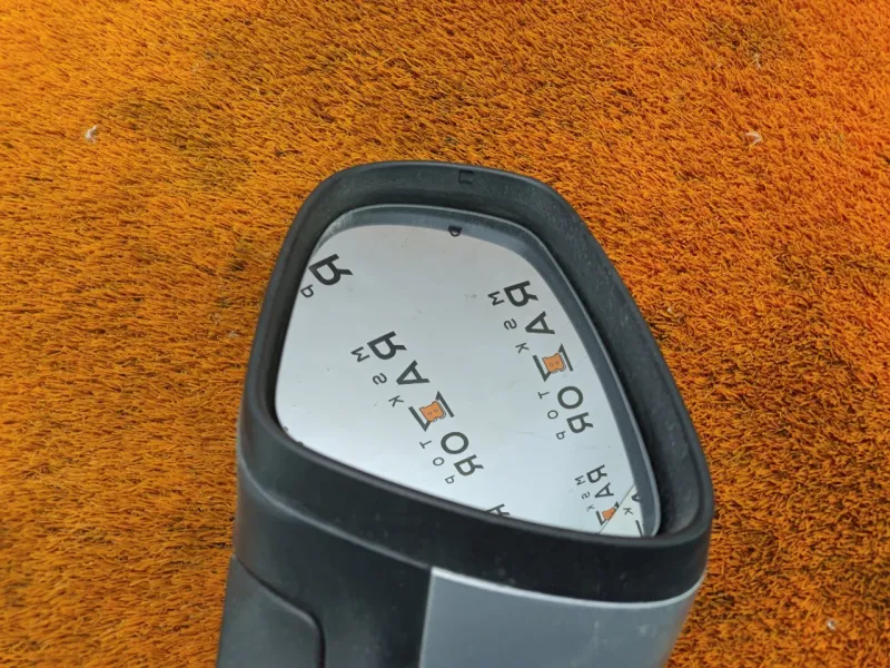 Зеркало боковое