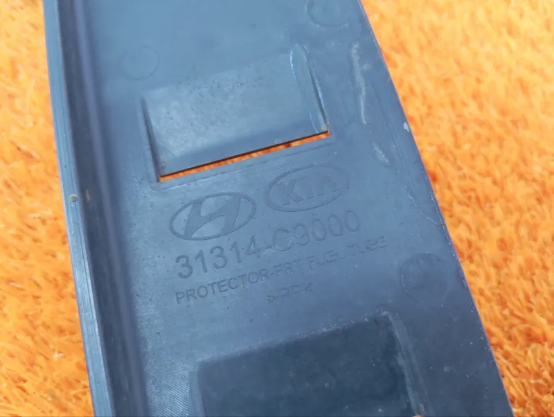 Защита топливных трубок