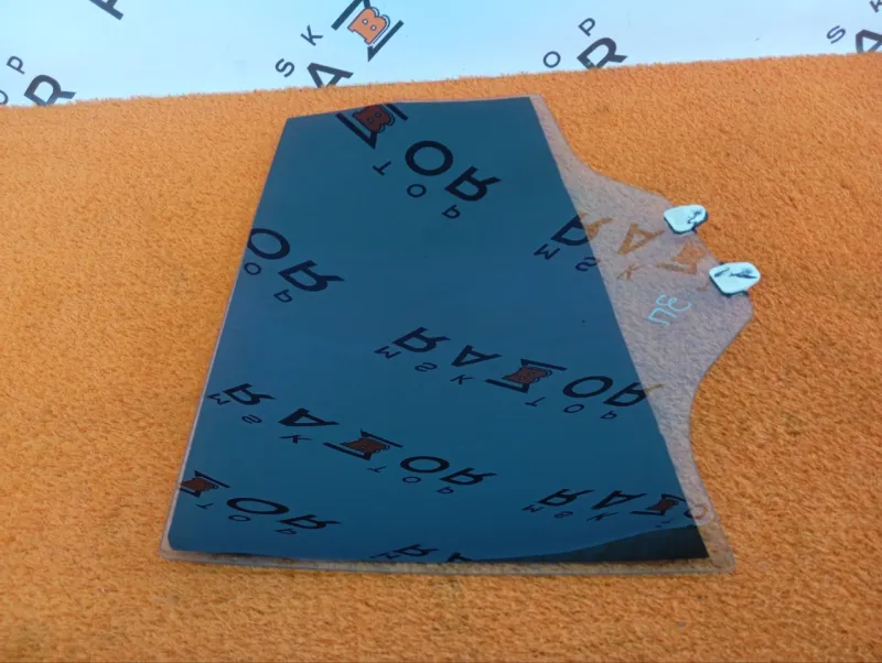 Стекло двери