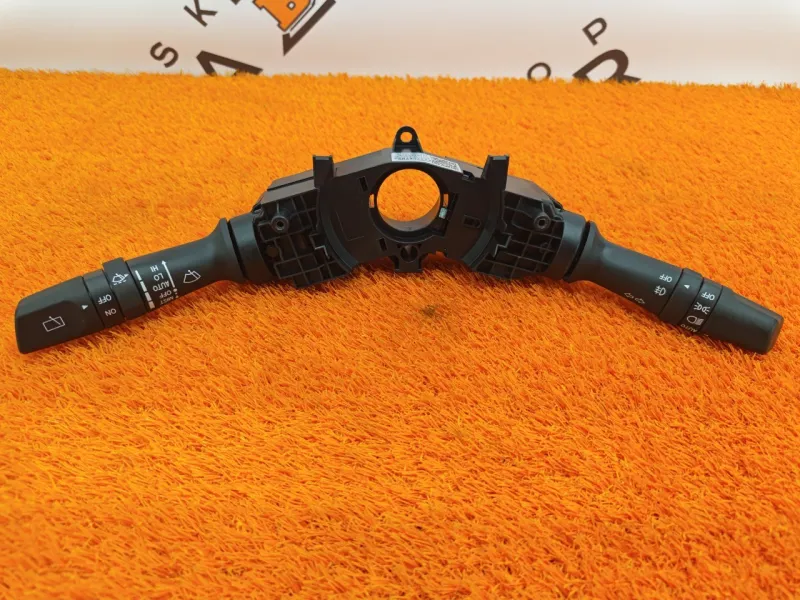 Подрулевой переключатель