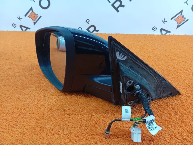 Зеркало боковое