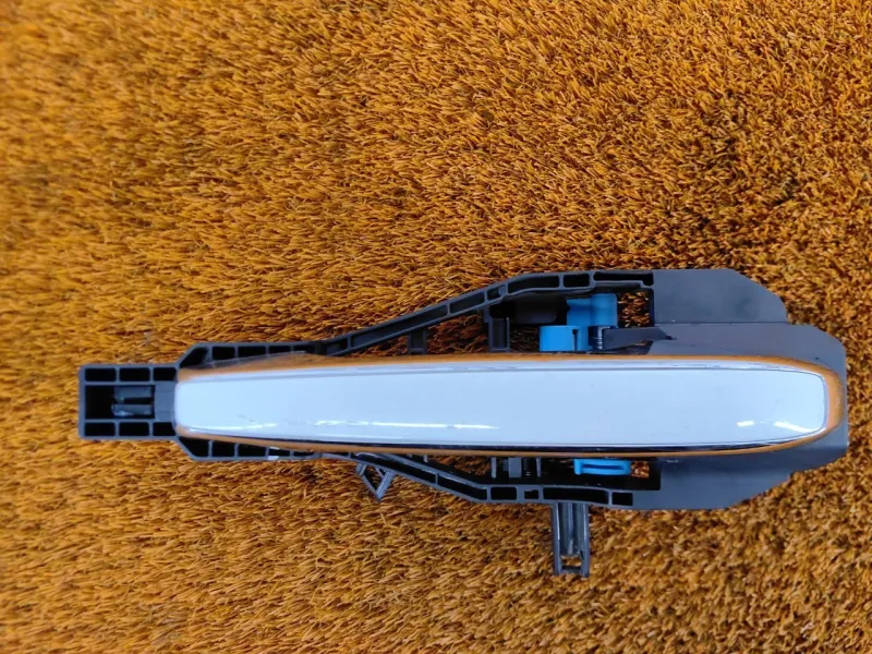 Ручка двери внешняя