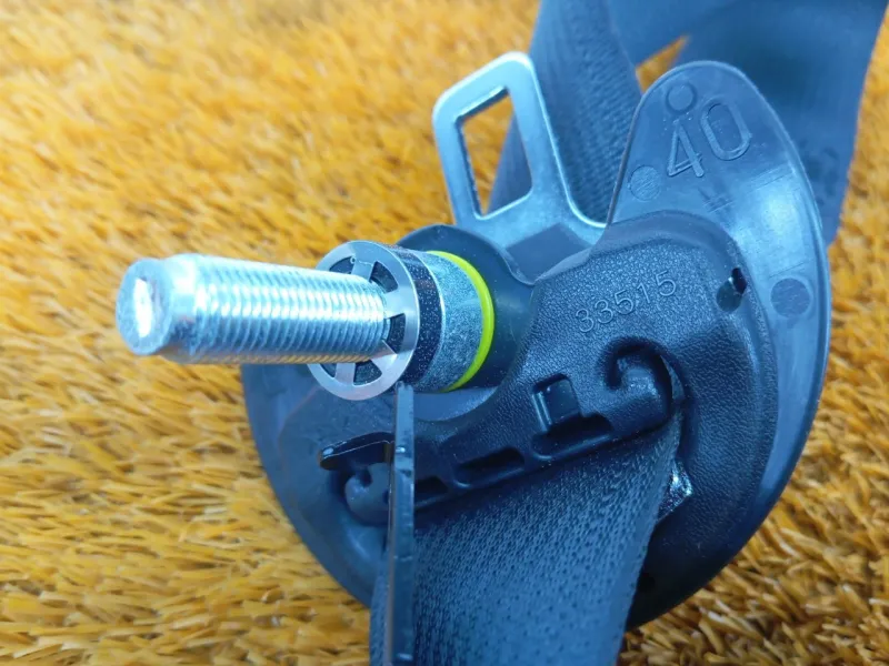 Ремень безопасности