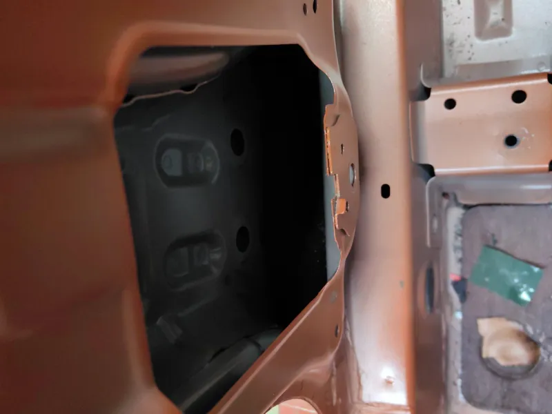 Порог с центральной стойкой