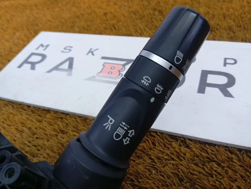 Подрулевой переключатель