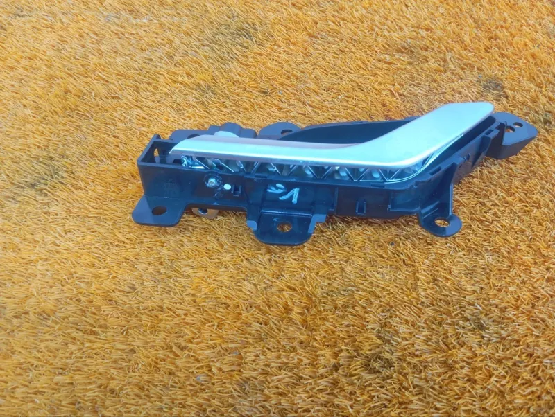 Ручка двери внутренняя