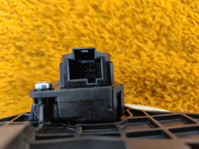 Моторчик заслонки печки