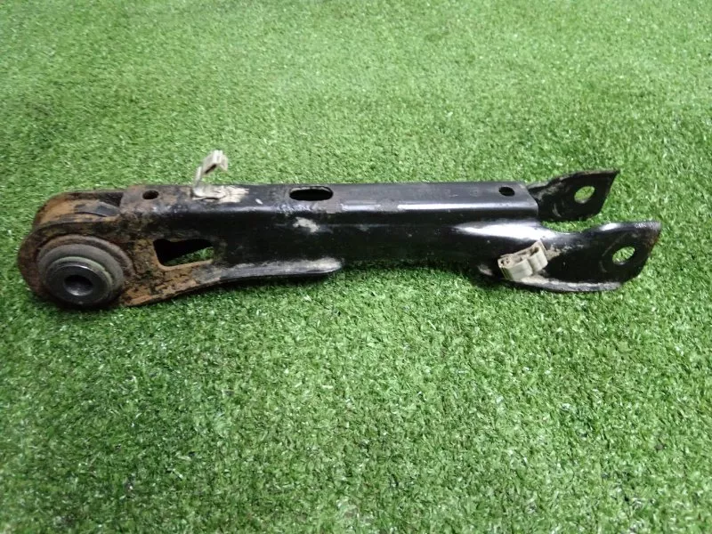 Рычаг подвески