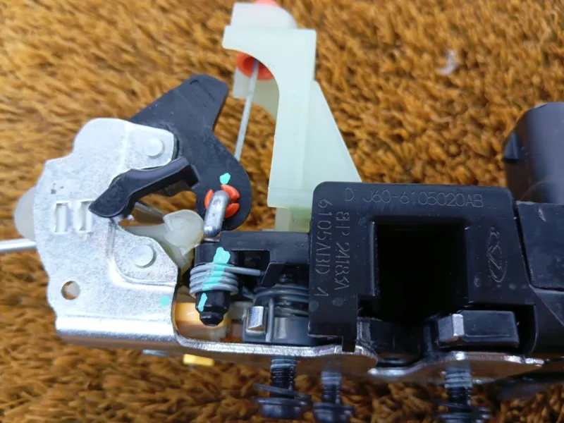 Замок двери