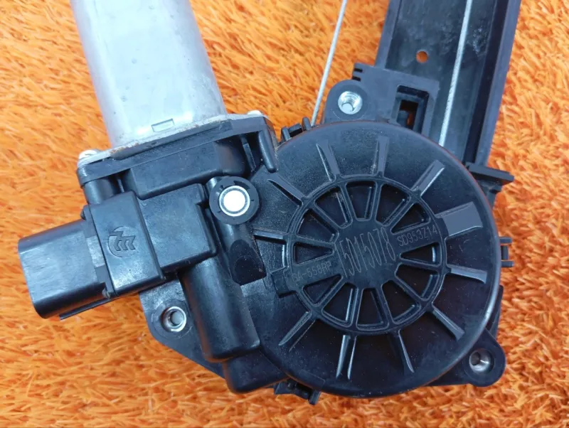 Стеклоподъемник