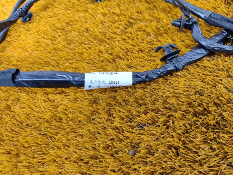 Проводка крышки багажника