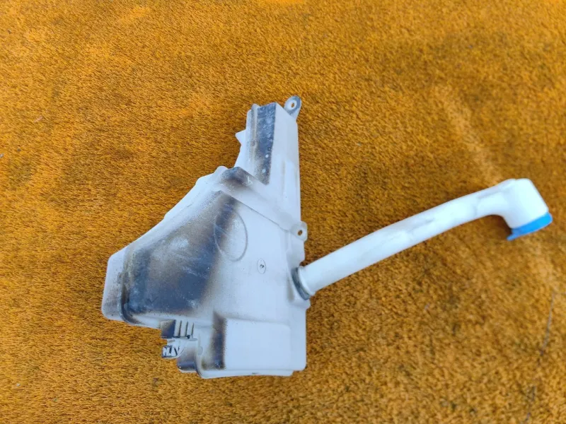 Бачок омывателя