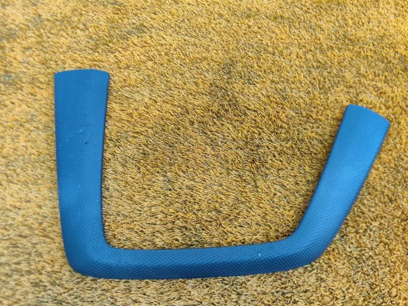 Накладка на торпедо