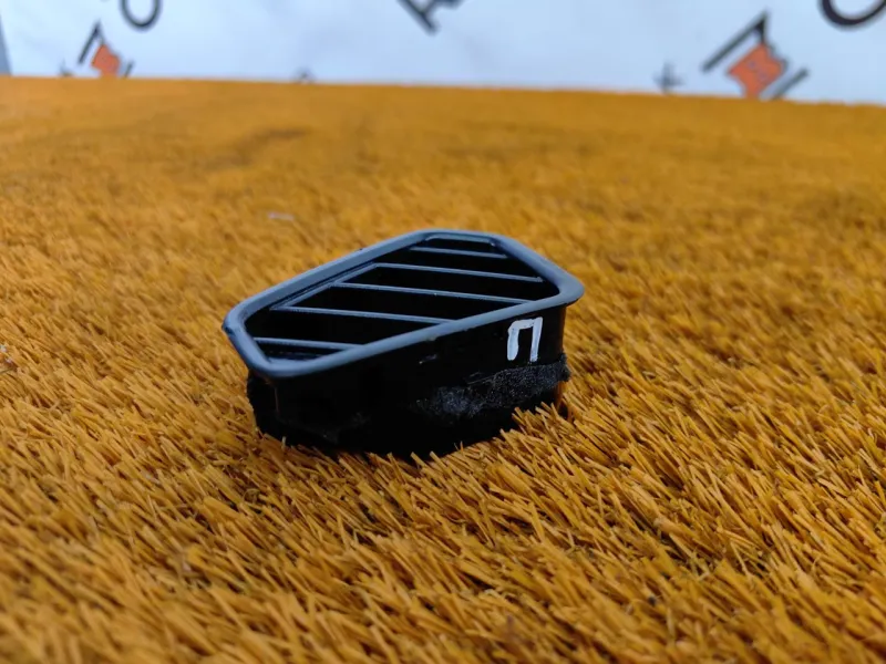 Дефлектор воздушный