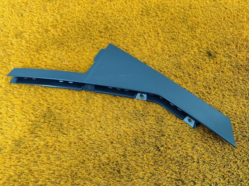 Молдинг двери