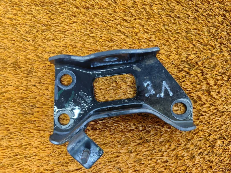 Кронштейн балки