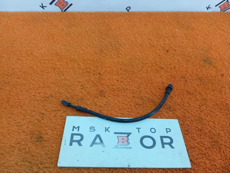 Упор капота