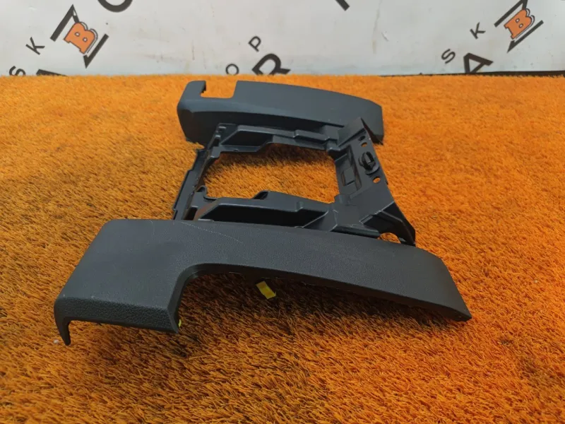 Накладка торпедо