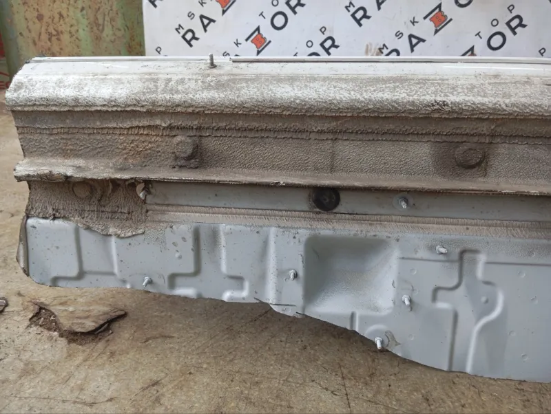 Порог с центральной стойкой Audi A4 2020 8W5809847A 5 (B9) DBPA (CVKB), левый