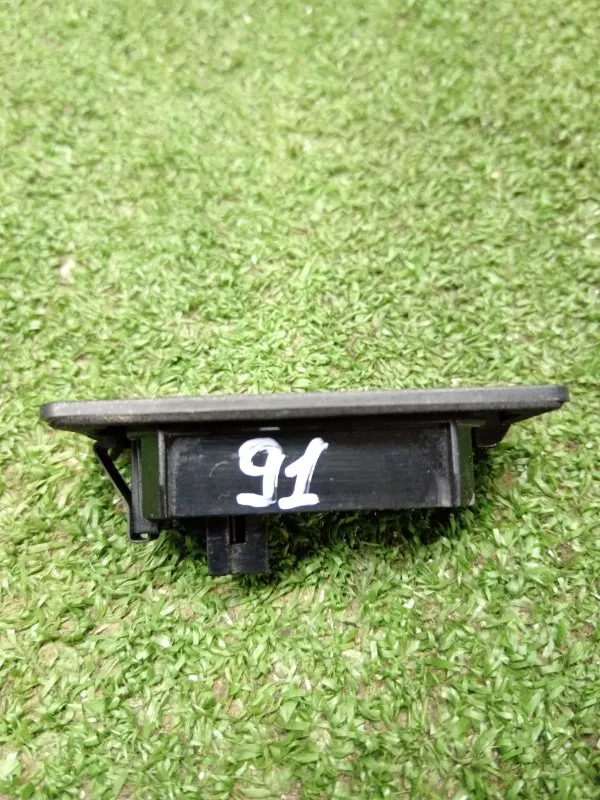 Фонарь подсветки номера