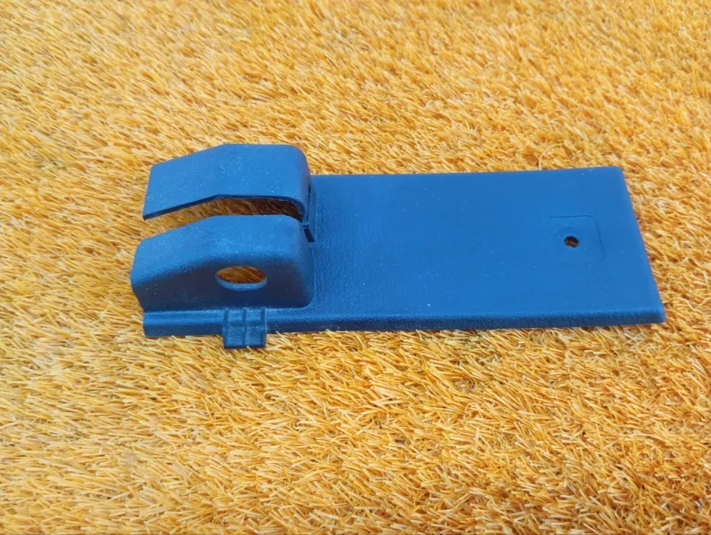 Накладка в салоне