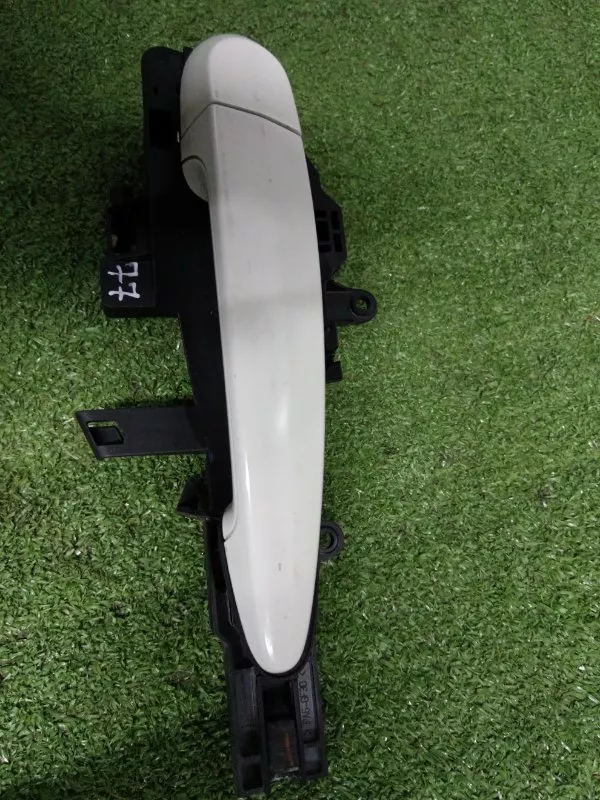 Ручка двери наружняя