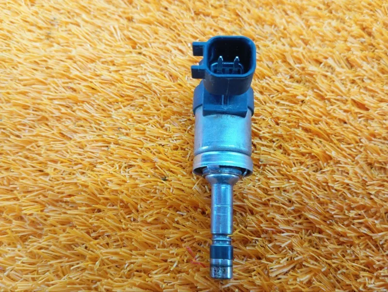 Форсунка топливная