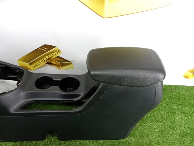 Консоль центральная