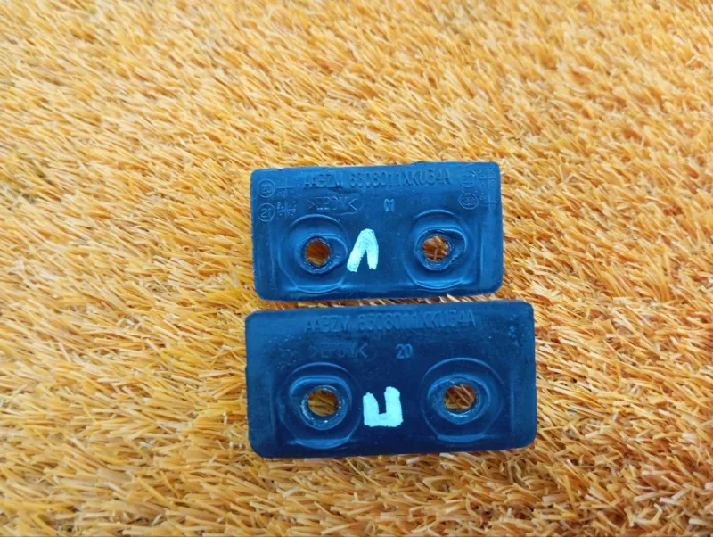 Накладка крышки багажника