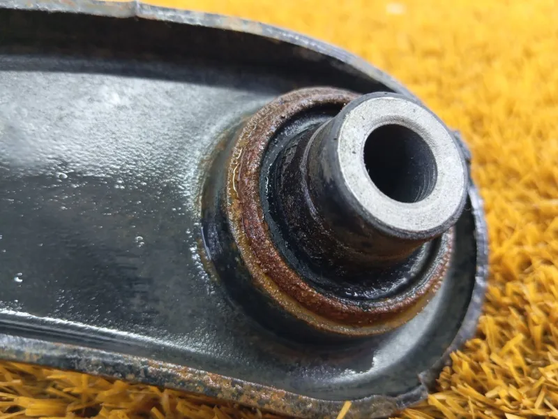 Рычаг подвески