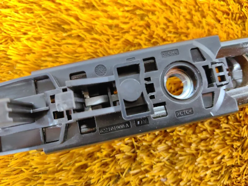 Механизм регулировки ремня безопасности