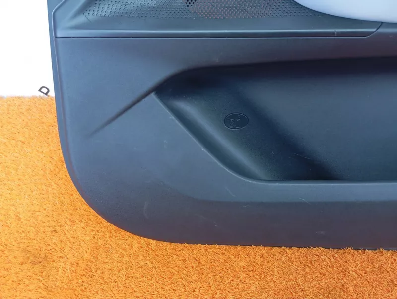 Обшивка двери