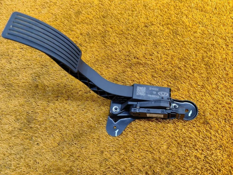 Педаль газа Chery Tiggo 7 PRO 2023 204000516AA SQRE4T15C