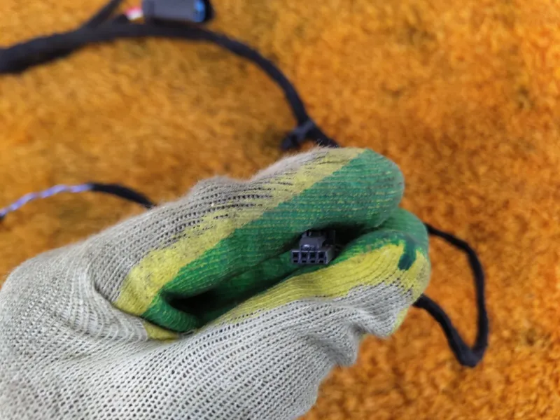 Проводка двери