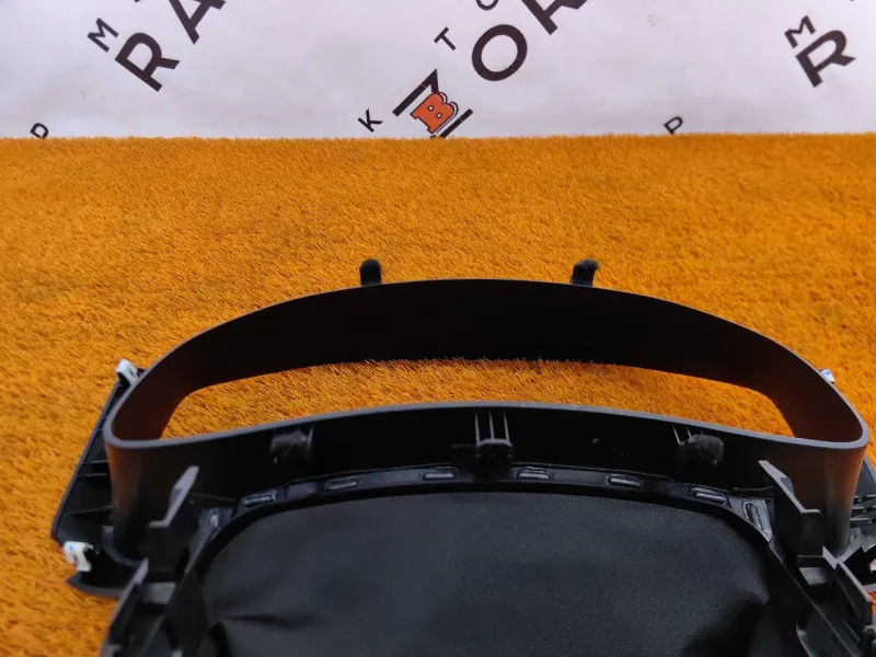 Накладка на панель приборов