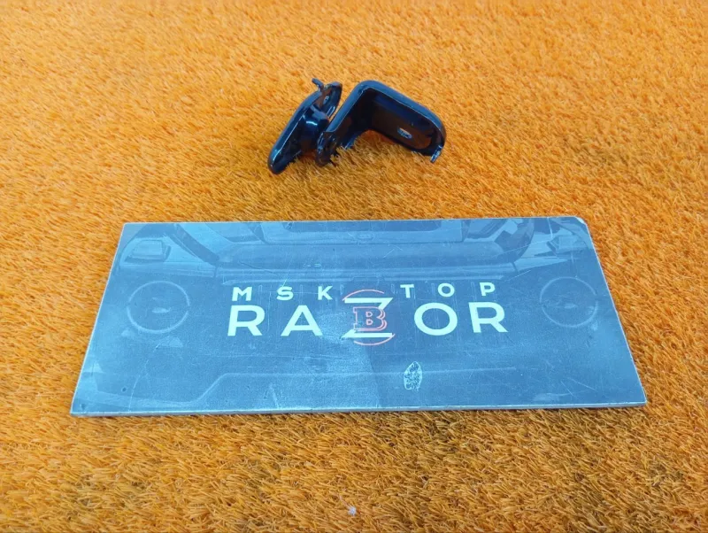 Крепление сиденья