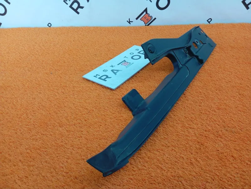 Накладка крыла