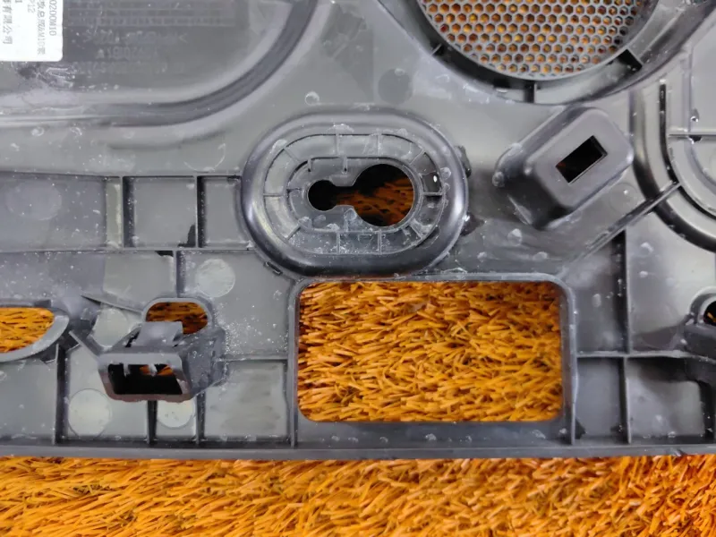 Накладка торпедо