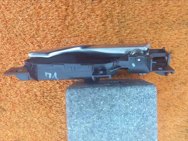 Ручка двери внутренняя