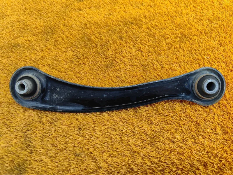 Рычаг подвески