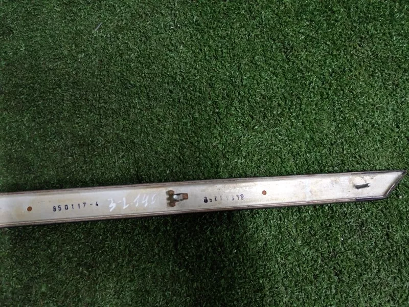 Накладка двери декоративная