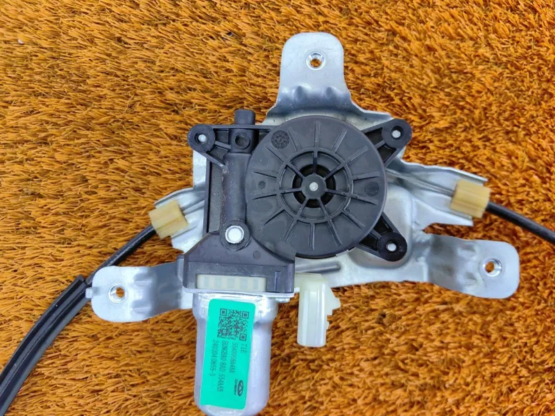 Стеклоподъемник