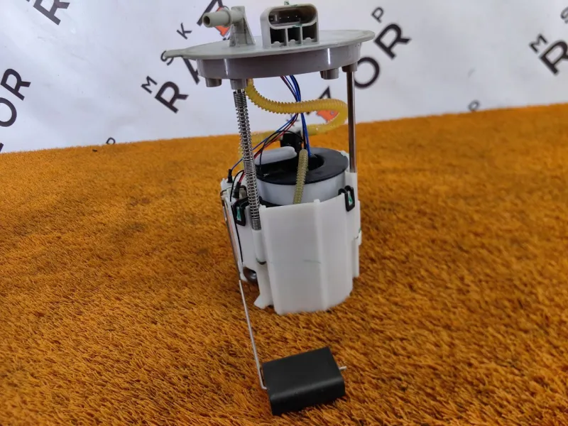 Бензонасос