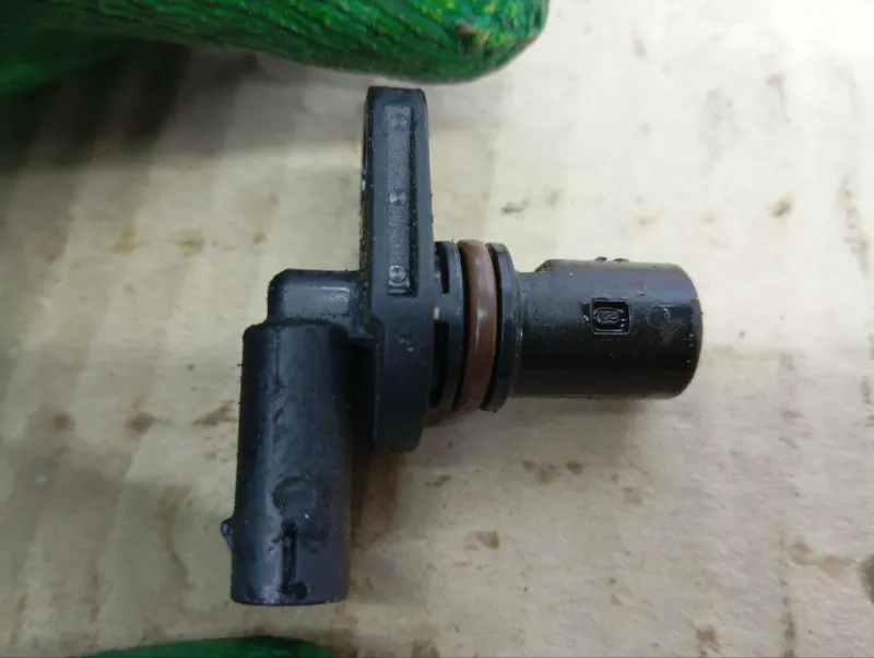 Датчик положения распредвала