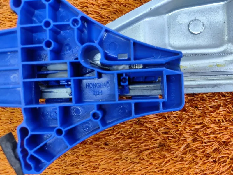 Стеклоподъемник