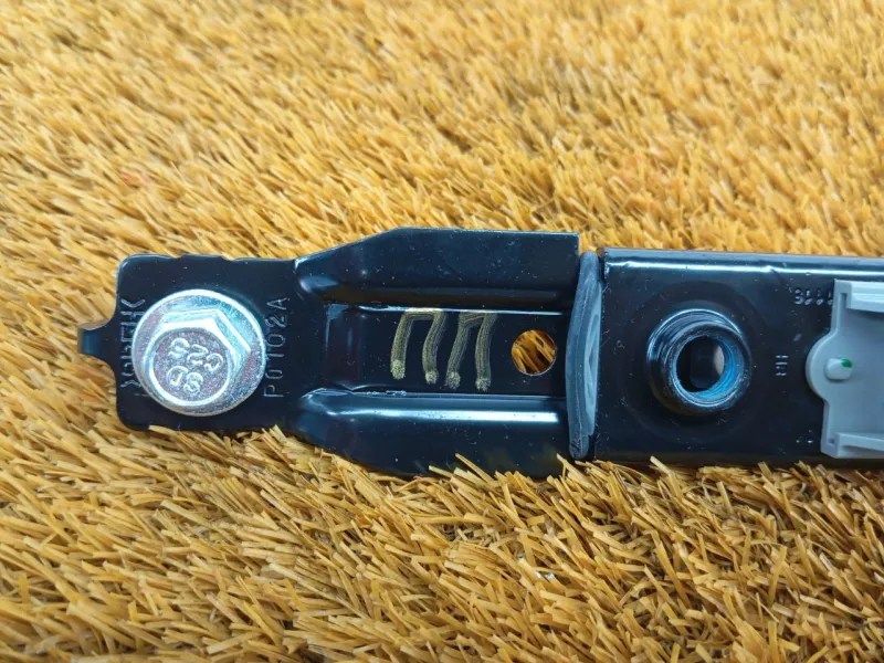 Механизм регулировки ремня безопасности